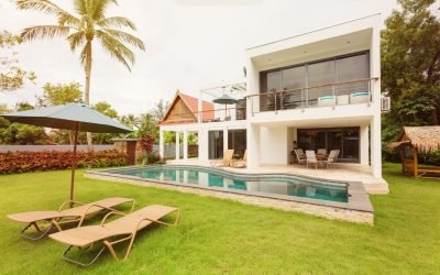 Modern Comfort and Scenic Beauty at Raksha Lake County Apartments