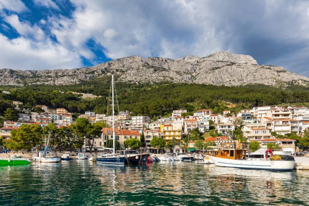 Relaxation and luxury at Lake View Paradise Naukuchiyatal